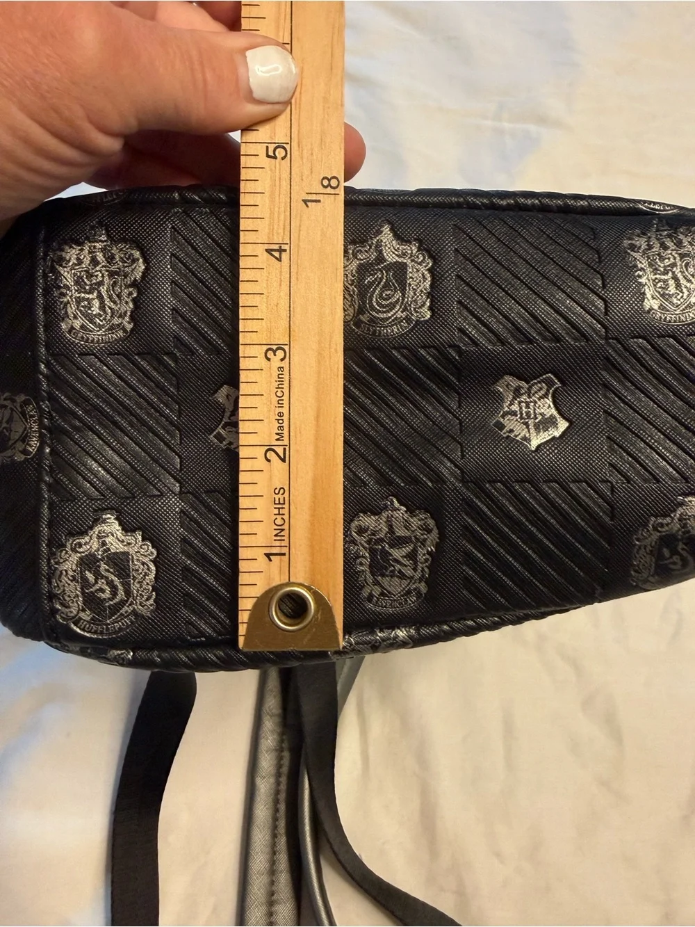 Loungefly Harry Potter Black Mini Backpack black Hogwarts House crest bookcore